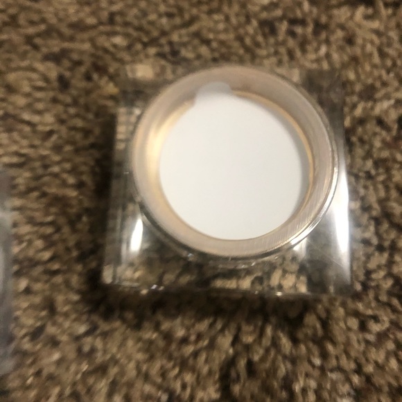 RMS Living Glow Powder - Picture 2 of 2